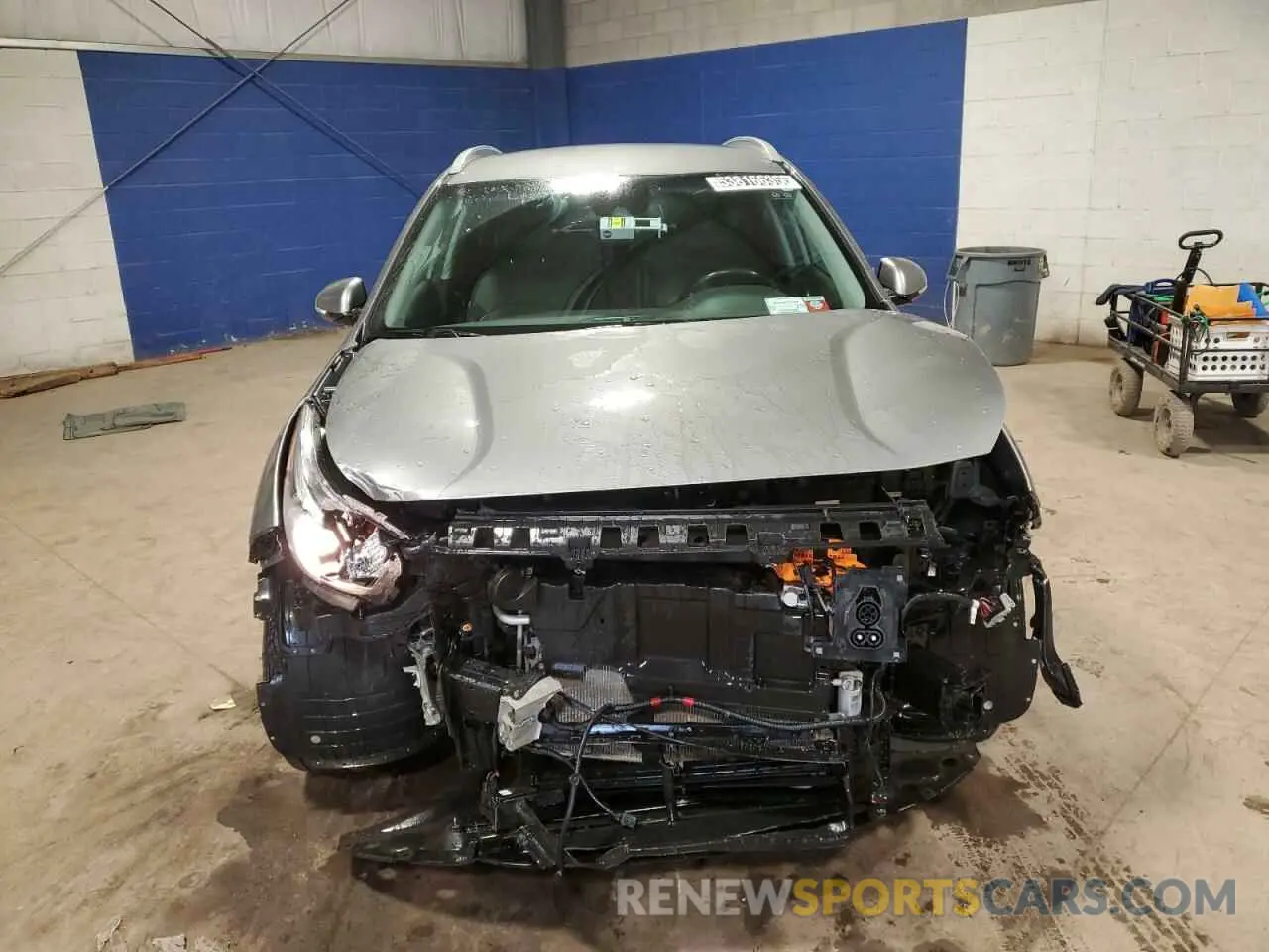 5 Photograph of a damaged car KNDCC3LG4N5159967 KIA NIRO S 2022