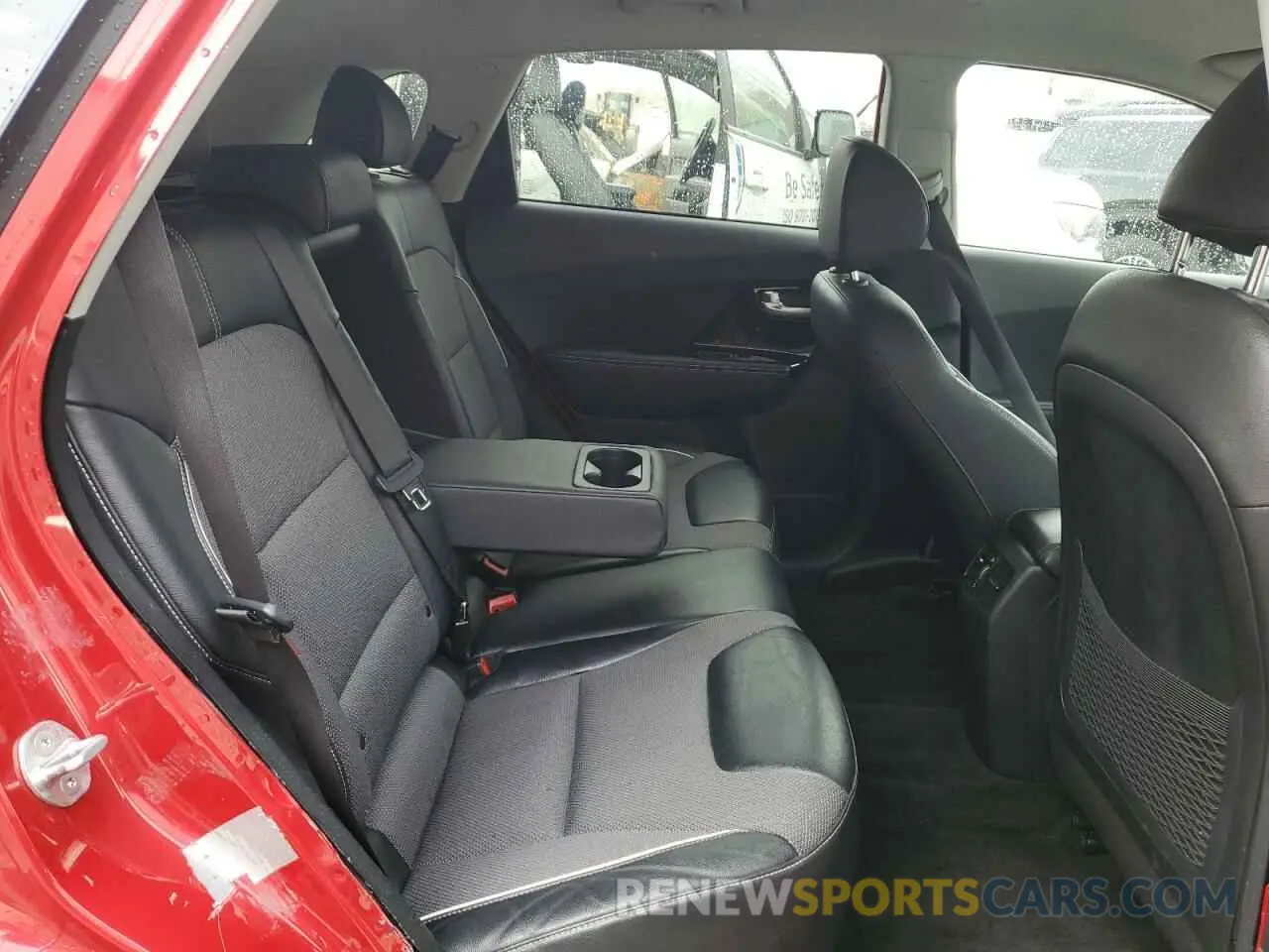 10 Photograph of a damaged car KNDCC3LG4N5160178 KIA NIRO S 2022