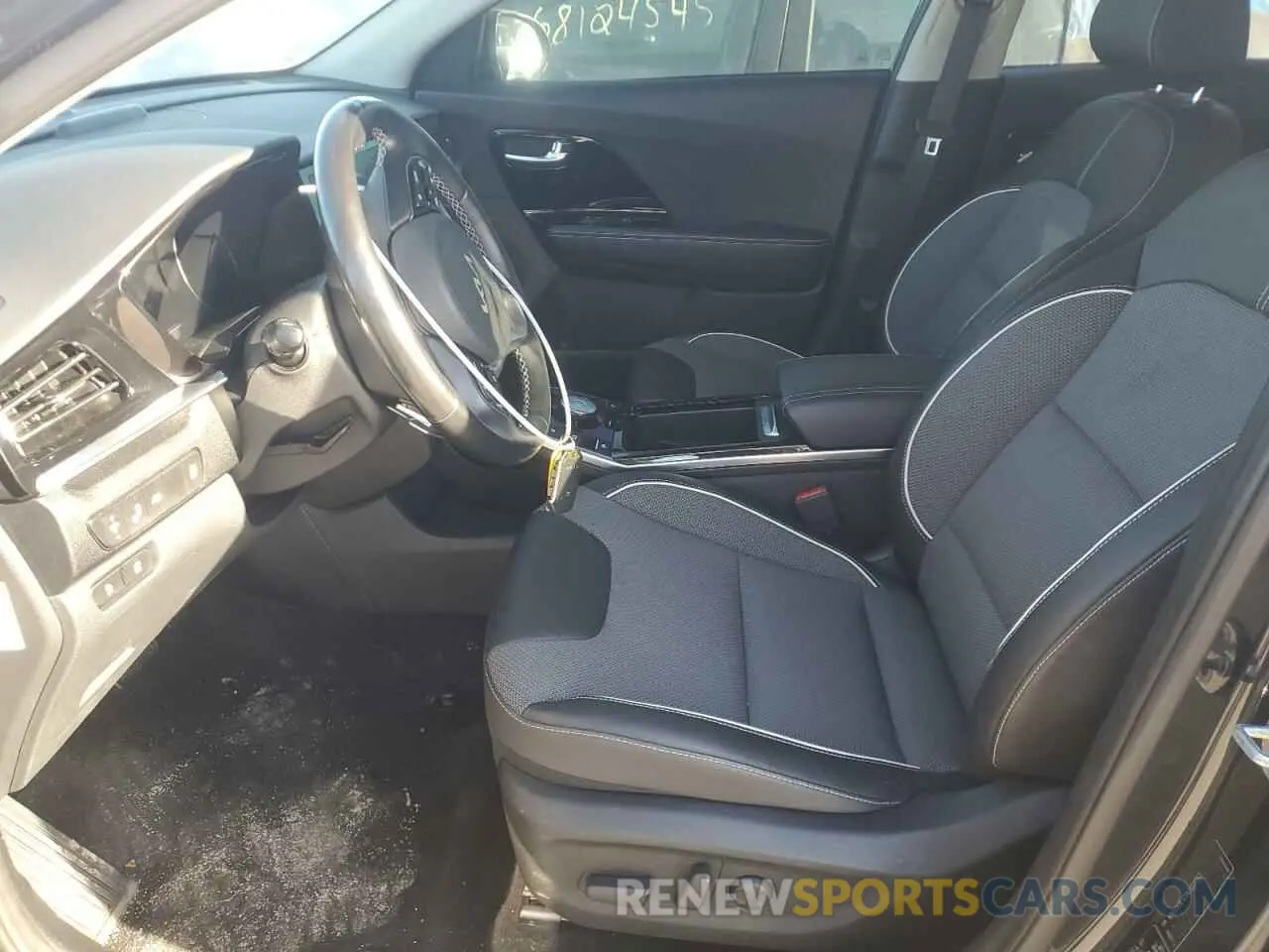 7 Photograph of a damaged car KNDCC3LG5N5122863 KIA NIRO S 2022