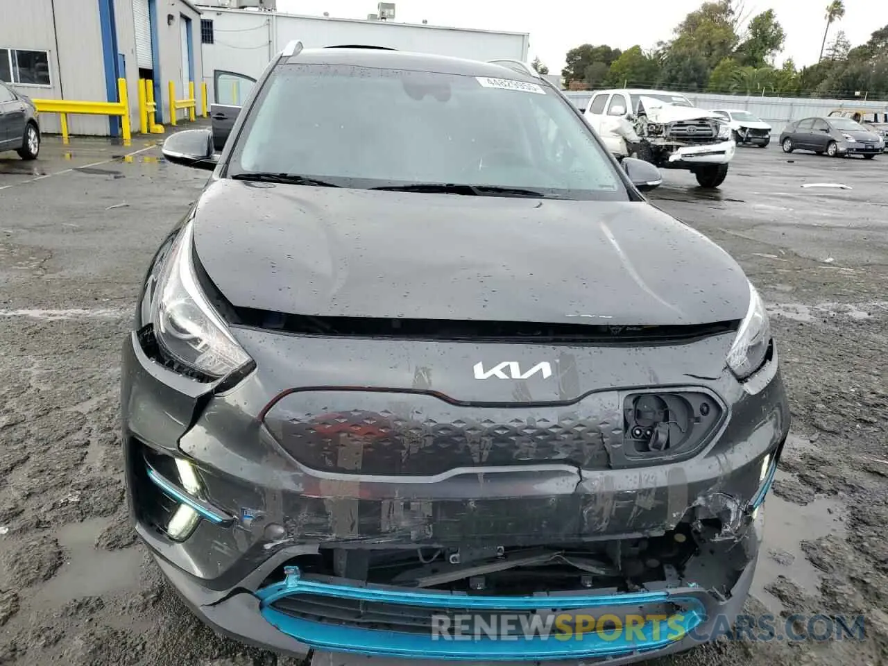 5 Photograph of a damaged car KNDCC3LG5N5160738 KIA NIRO S 2022