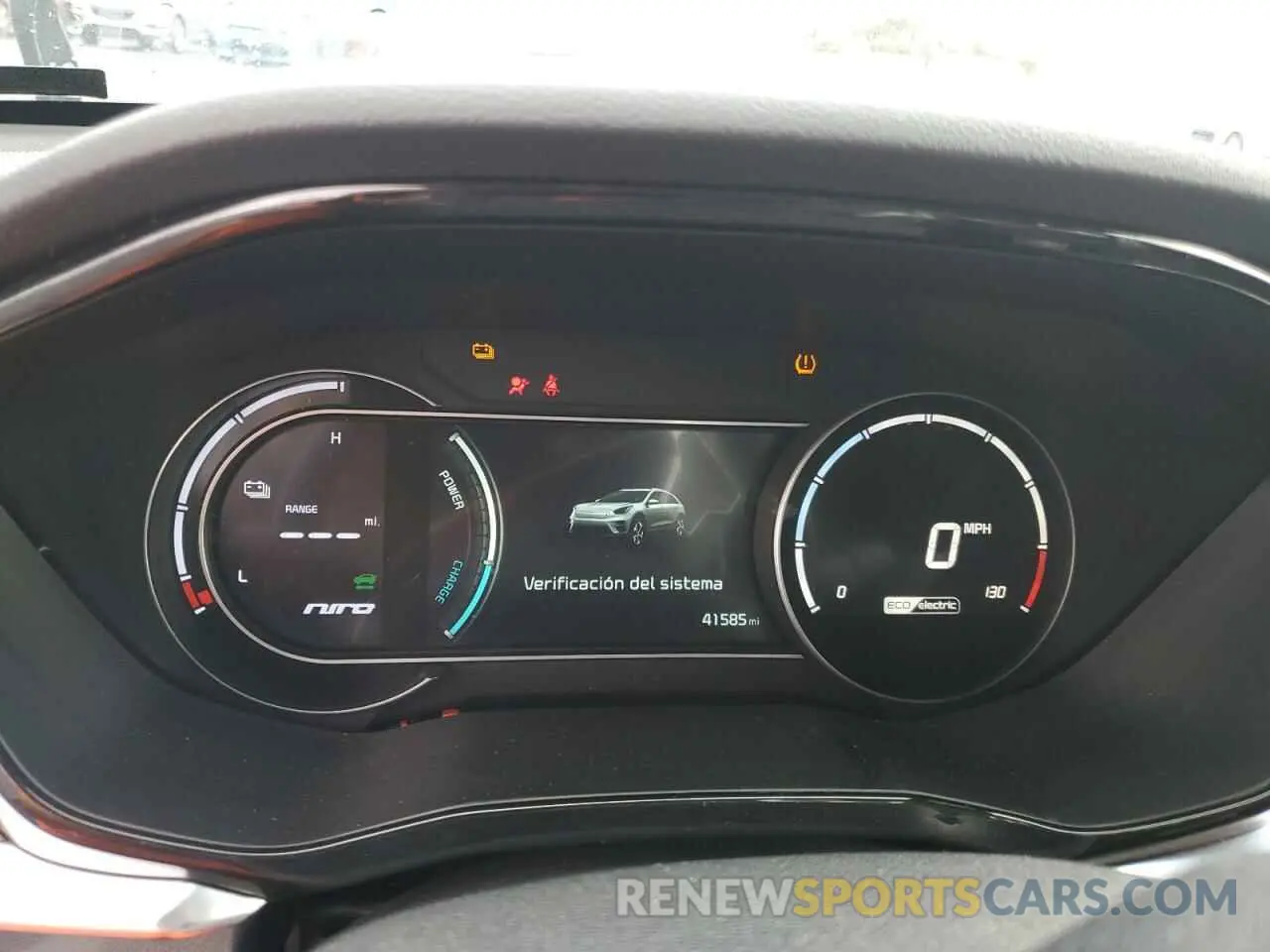 9 Photograph of a damaged car KNDCC3LG5N5160738 KIA NIRO S 2022