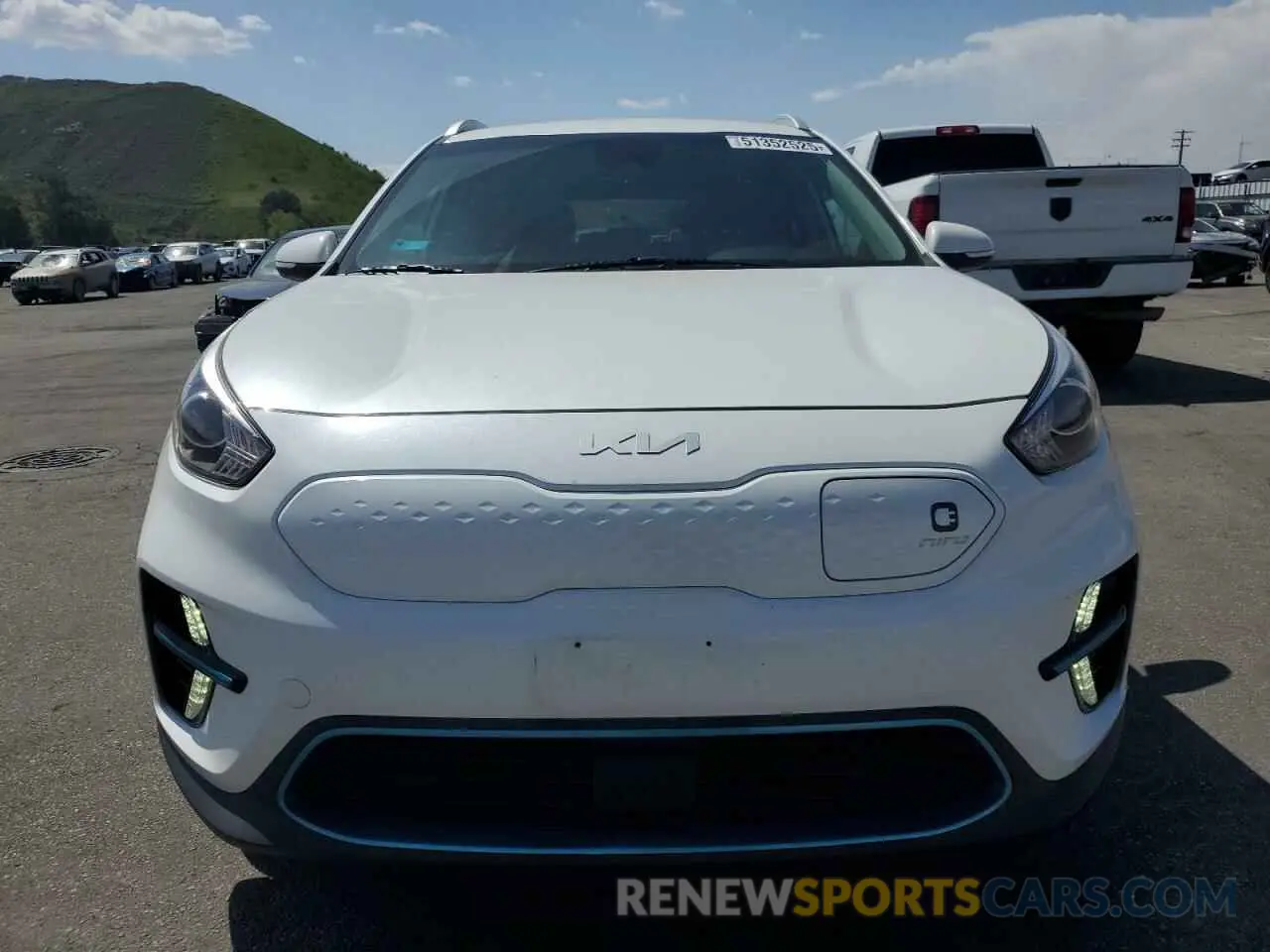 5 Photograph of a damaged car KNDCC3LG6N5116831 KIA NIRO S 2022