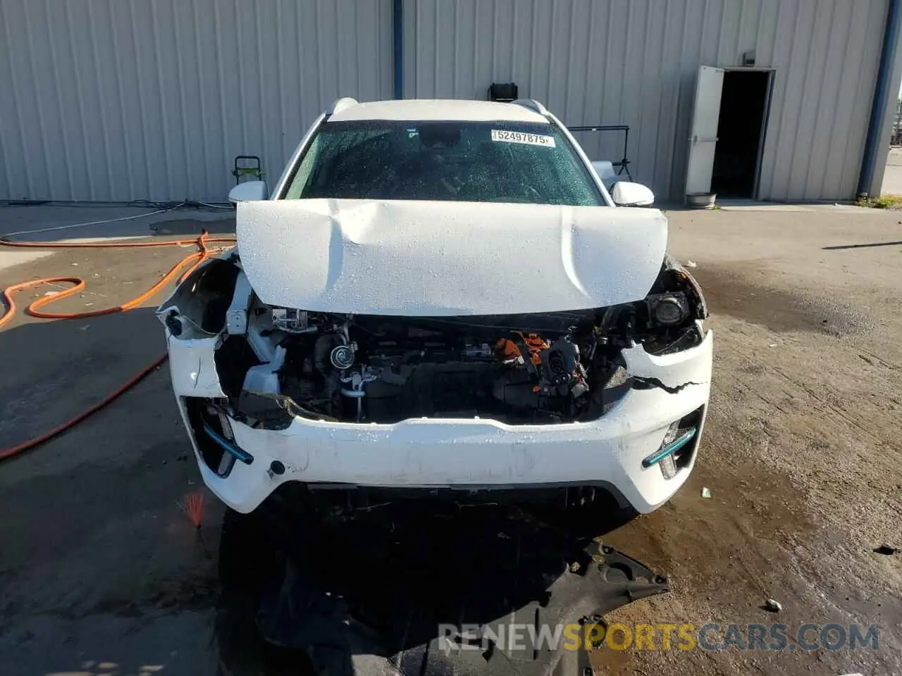 5 Photograph of a damaged car KNDCC3LG6N5132222 KIA NIRO S 2022