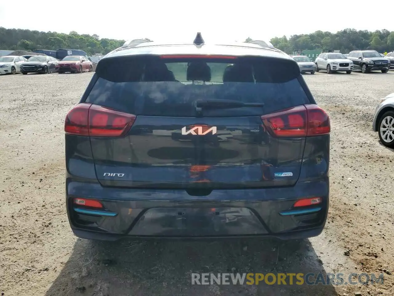 6 Photograph of a damaged car KNDCC3LG8N5159566 KIA NIRO S 2022