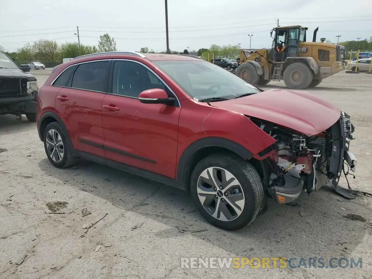 4 Photograph of a damaged car KNDCC3LG9N5159057 KIA NIRO S 2022