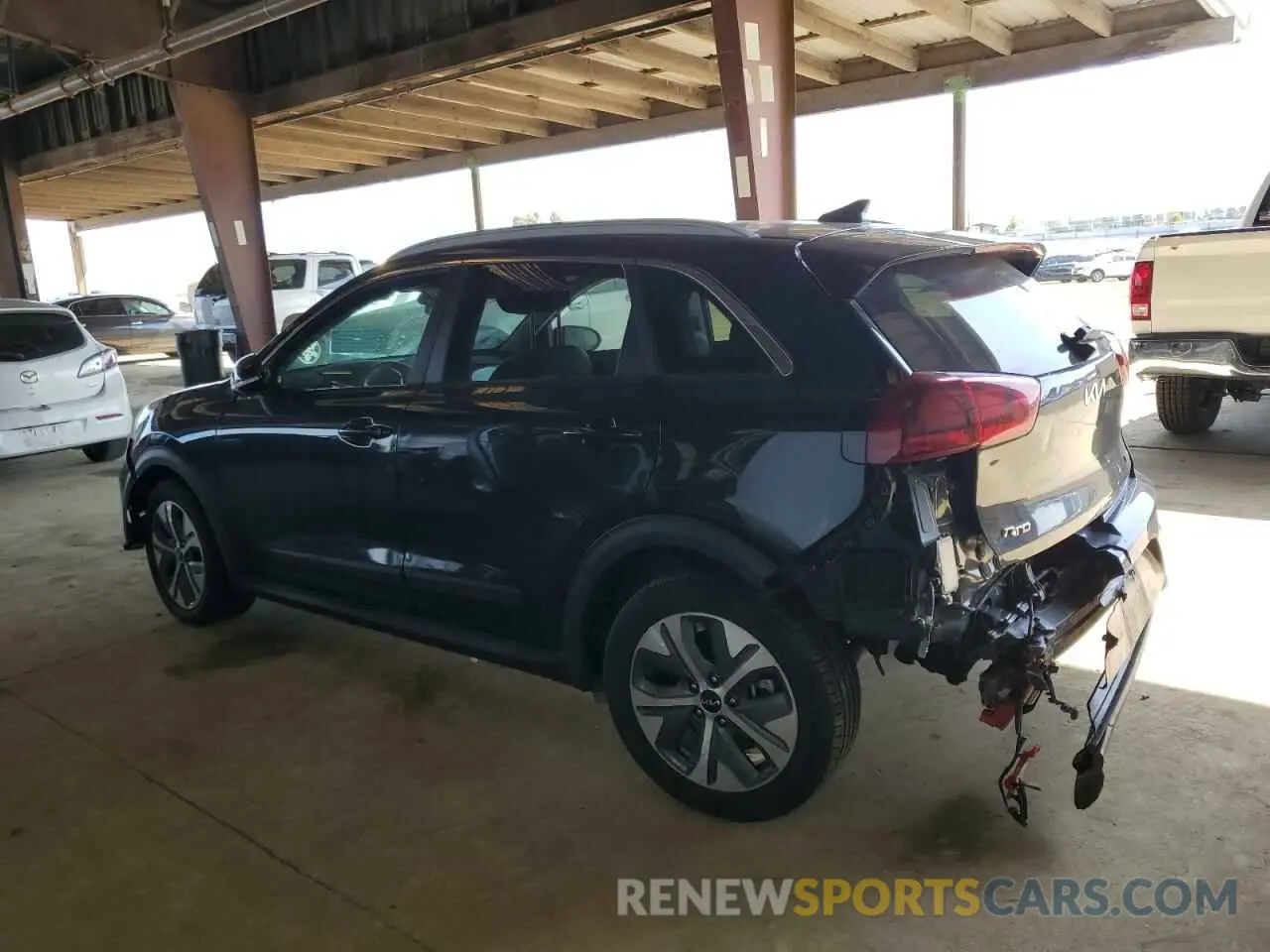 2 Photograph of a damaged car KNDCC3LGXN5134233 KIA NIRO S 2022
