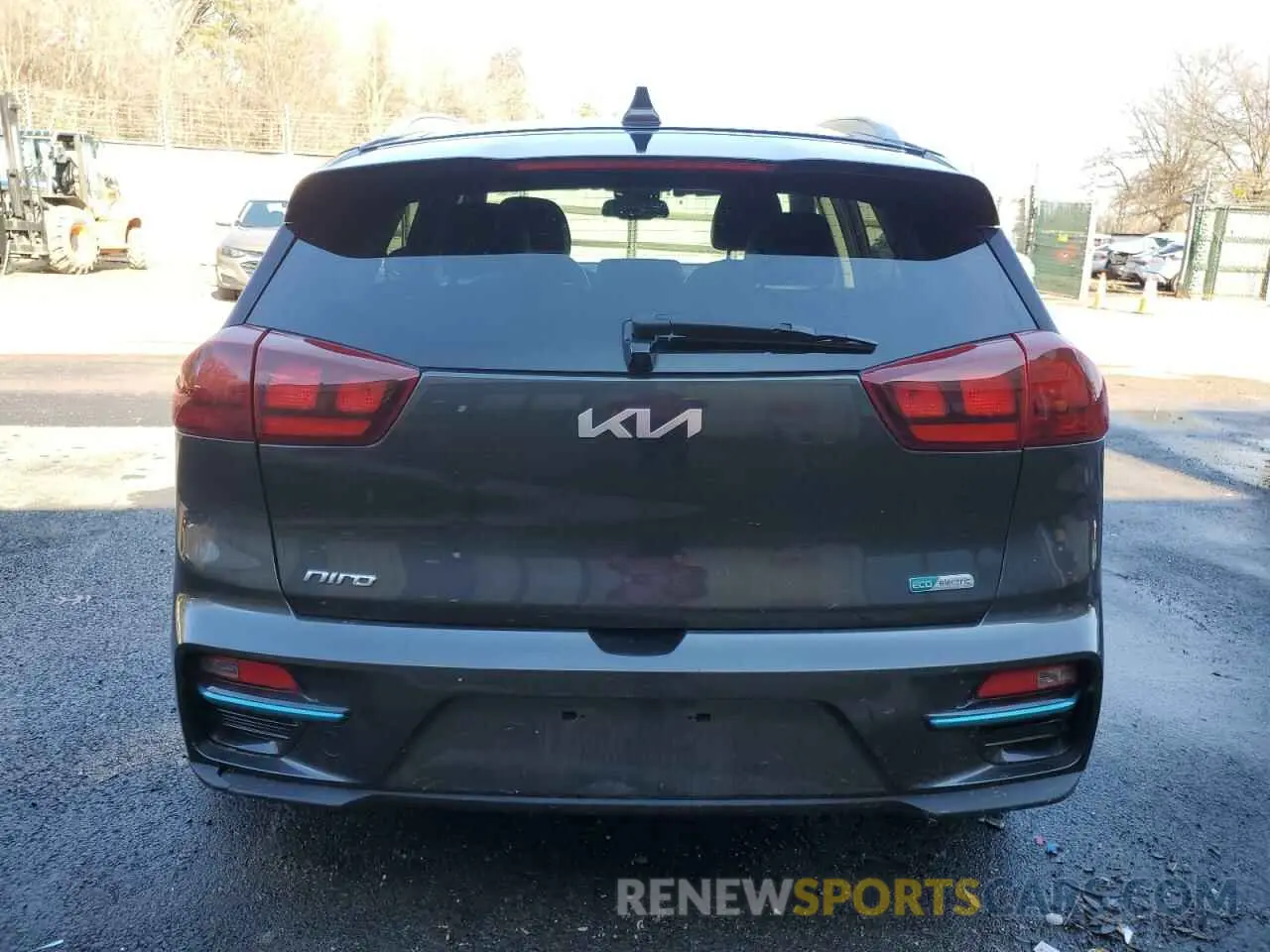 6 Photograph of a damaged car KNDCC3LGXN5160606 KIA NIRO S 2022