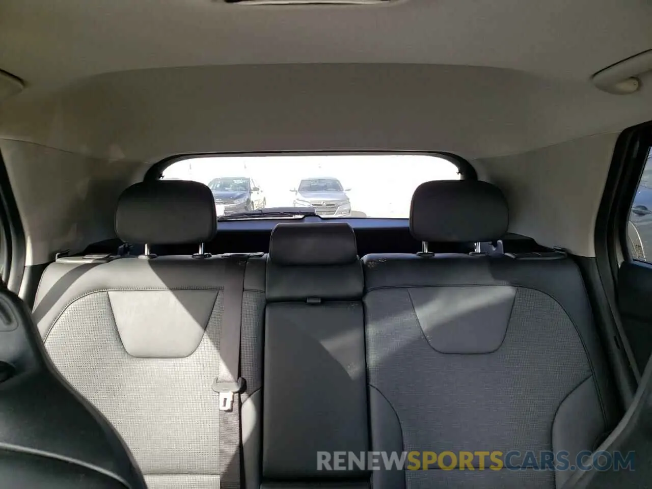 10 Photograph of a damaged car KNDCT3LE2P5097941 KIA NIRO SX 2023