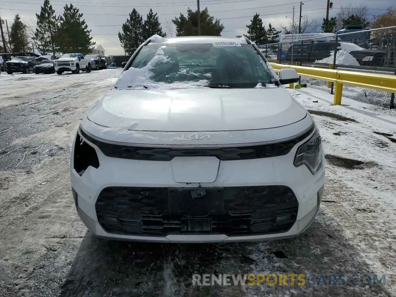 5 Photograph of a damaged car KNDCT3L10P5040523 KIA NIRO WAVE 2023