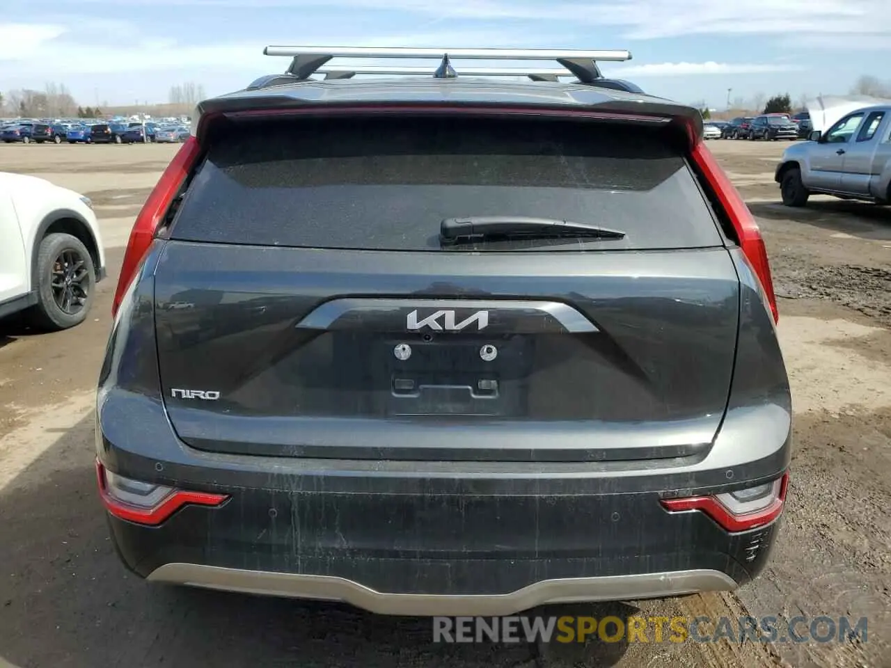 6 Photograph of a damaged car KNDCT3L12P5044220 KIA NIRO WAVE 2023