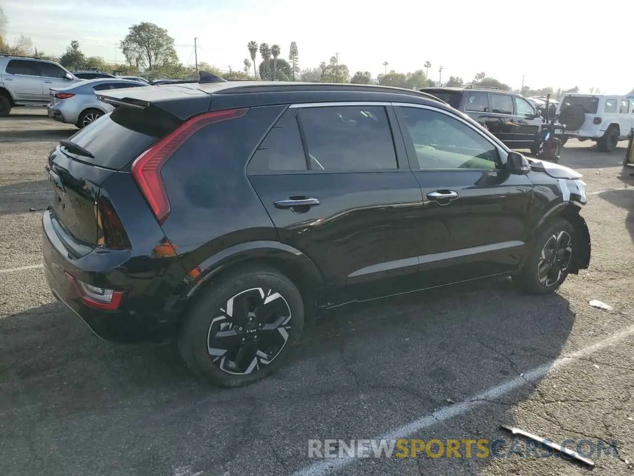 3 Photograph of a damaged car KNDCT3L13P5042153 KIA NIRO WAVE 2023