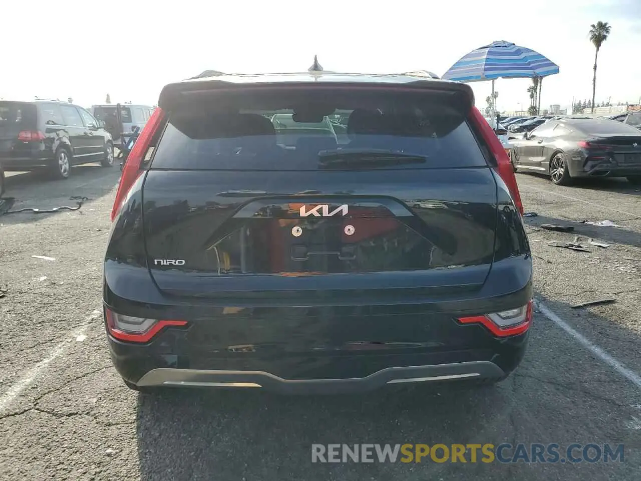 6 Photograph of a damaged car KNDCT3L13P5042153 KIA NIRO WAVE 2023