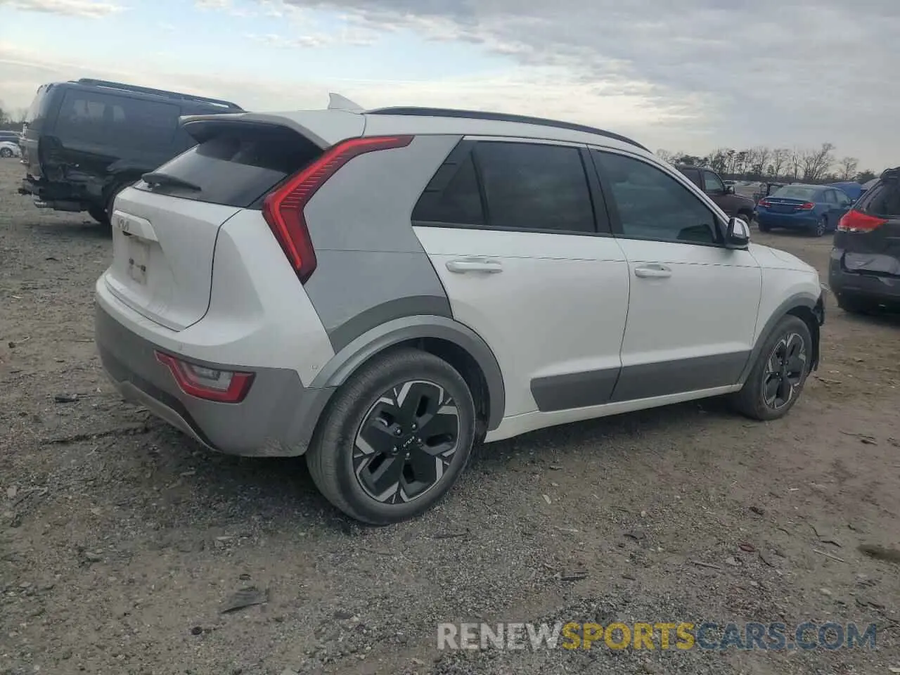 3 Photograph of a damaged car KNDCT3L1XP5014270 KIA NIRO WAVE 2023