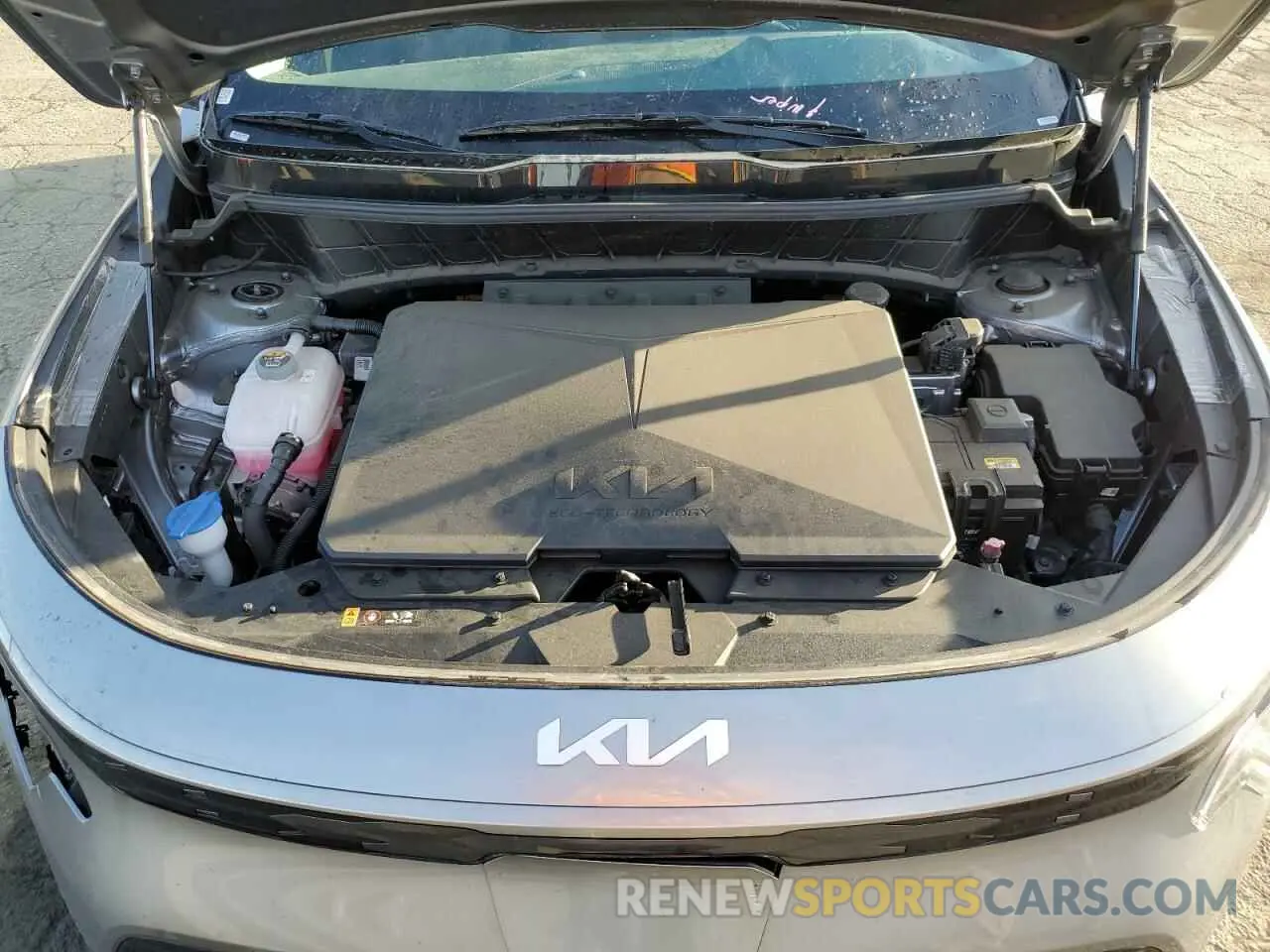 11 Photograph of a damaged car KNDCR3L10P5025583 KIA NIRO WIND 2023