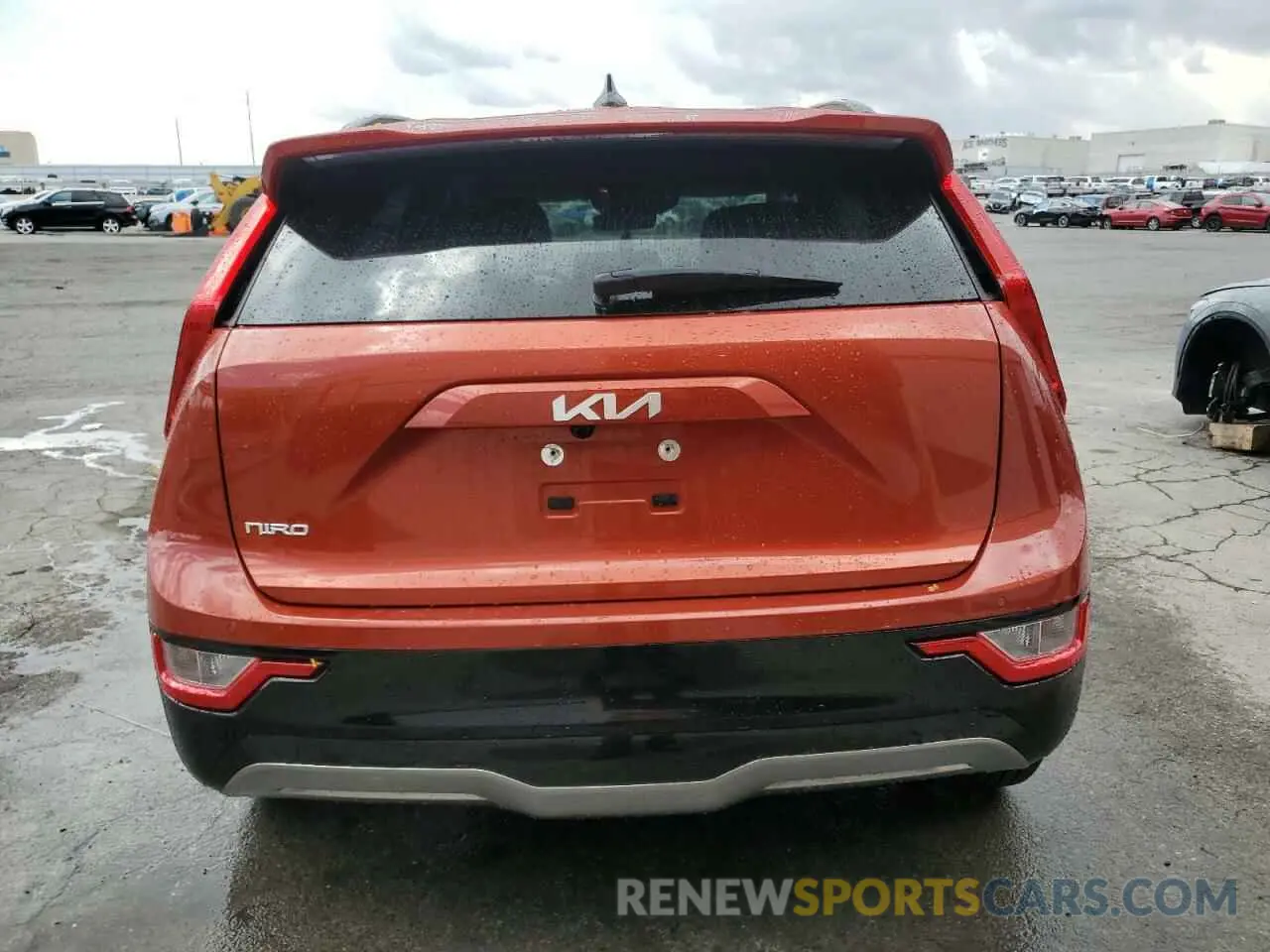 6 Photograph of a damaged car KNDCR3L11P5025348 KIA NIRO WIND 2023