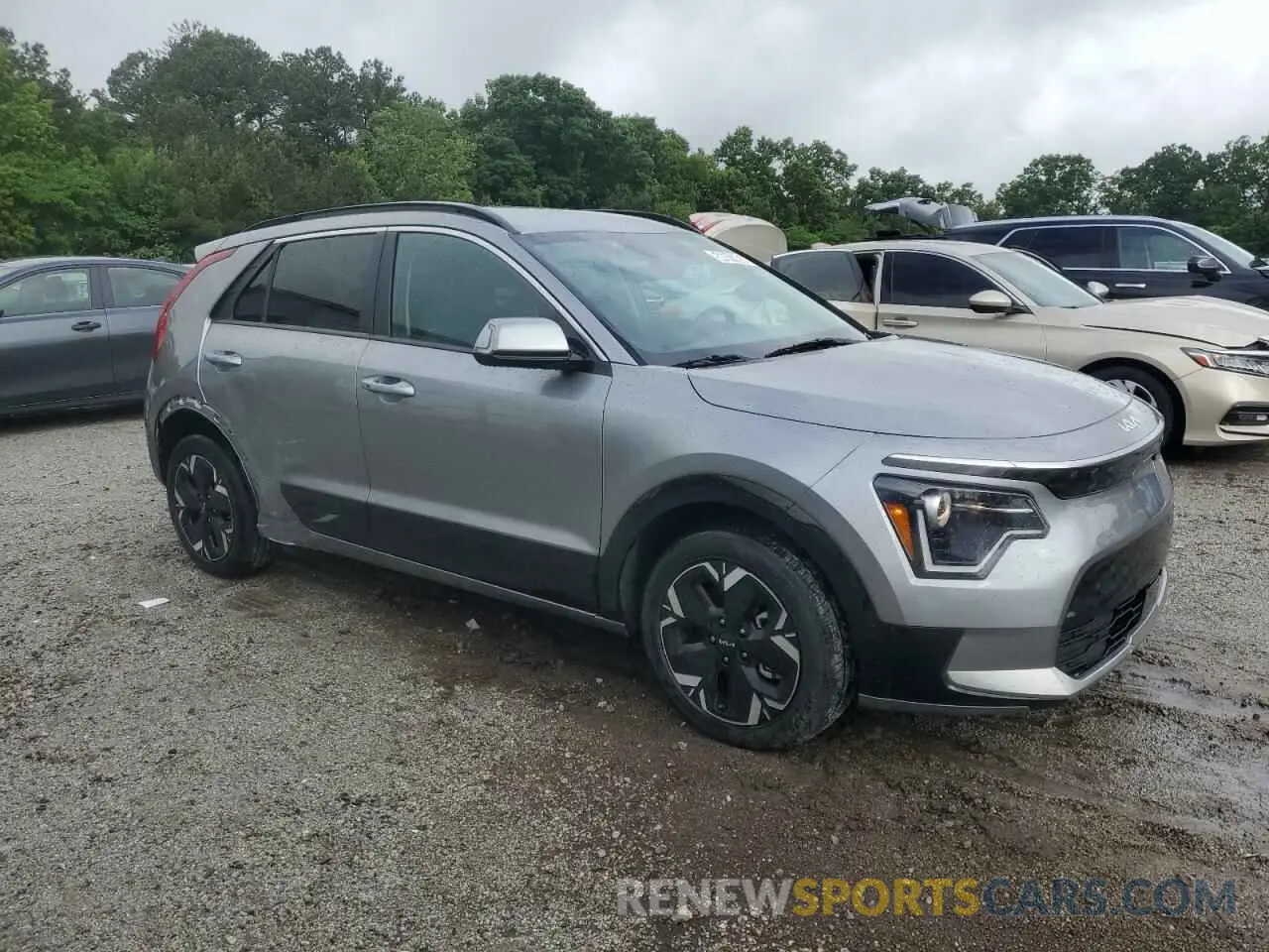 4 Photograph of a damaged car KNDCR3L11P5075179 KIA NIRO WIND 2023