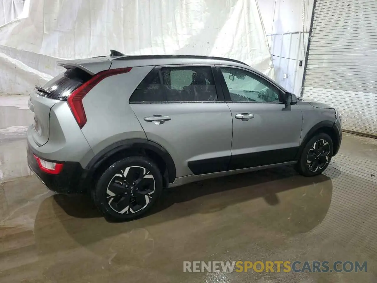 3 Photograph of a damaged car KNDCR3L11P5075487 KIA NIRO WIND 2023