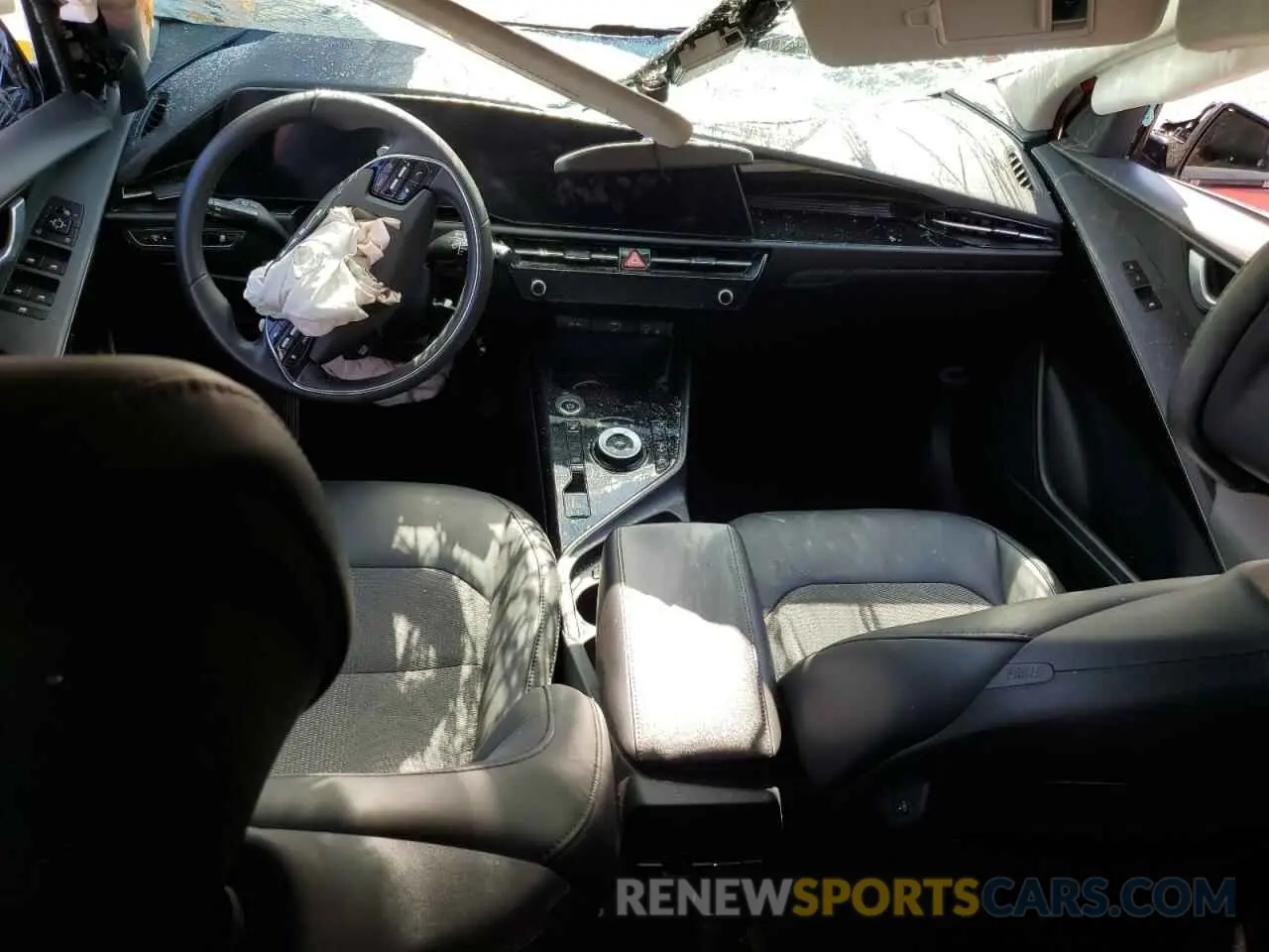 8 Photograph of a damaged car KNDCR3L12P5022894 KIA NIRO WIND 2023