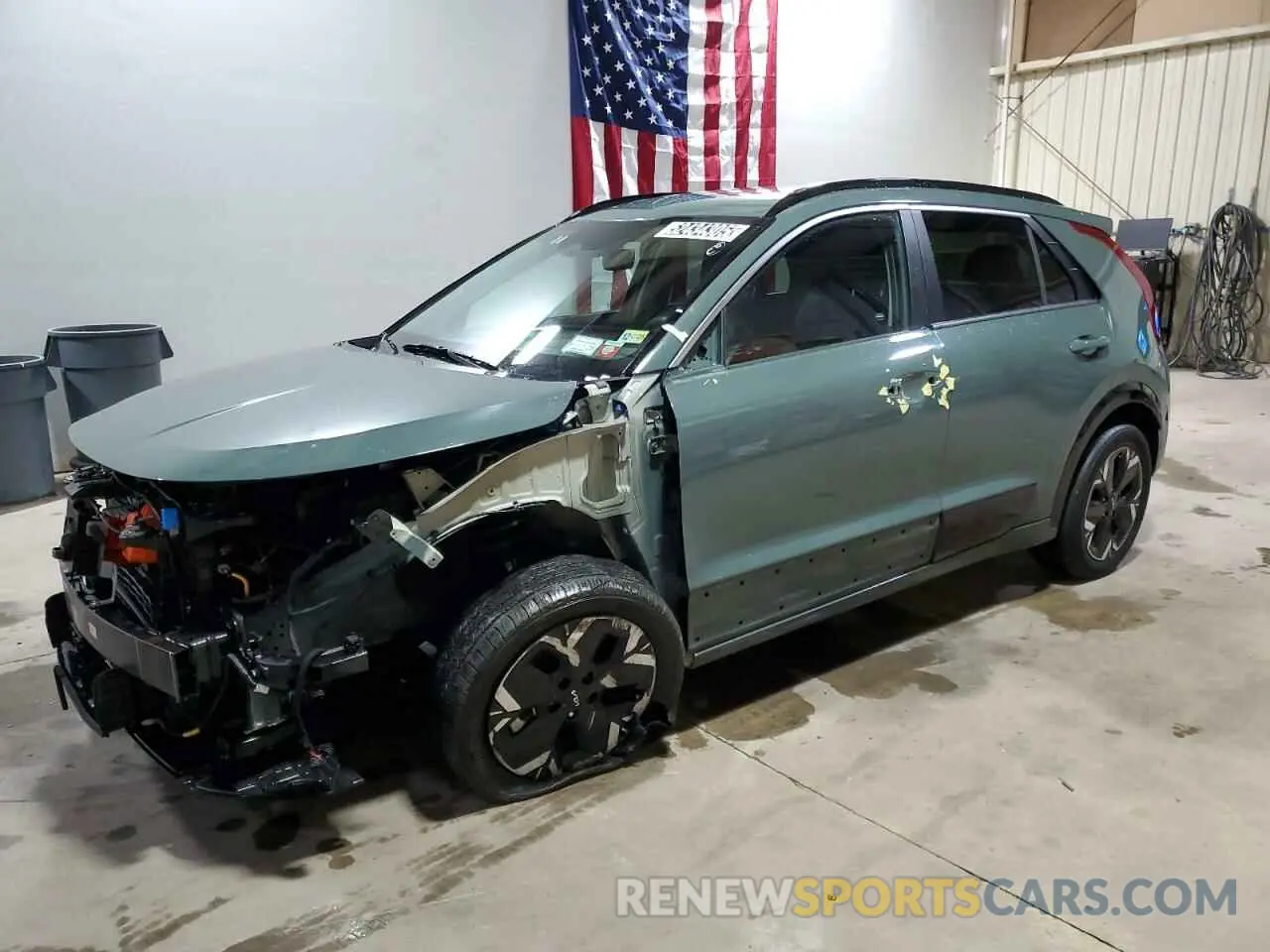 1 Photograph of a damaged car KNDCR3L12P5045902 KIA NIRO WIND 2023