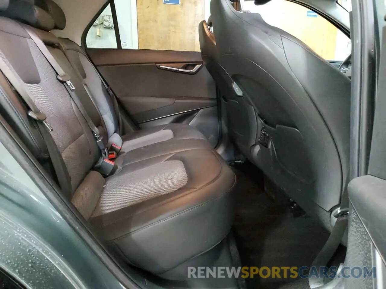 10 Photograph of a damaged car KNDCR3L12P5045902 KIA NIRO WIND 2023