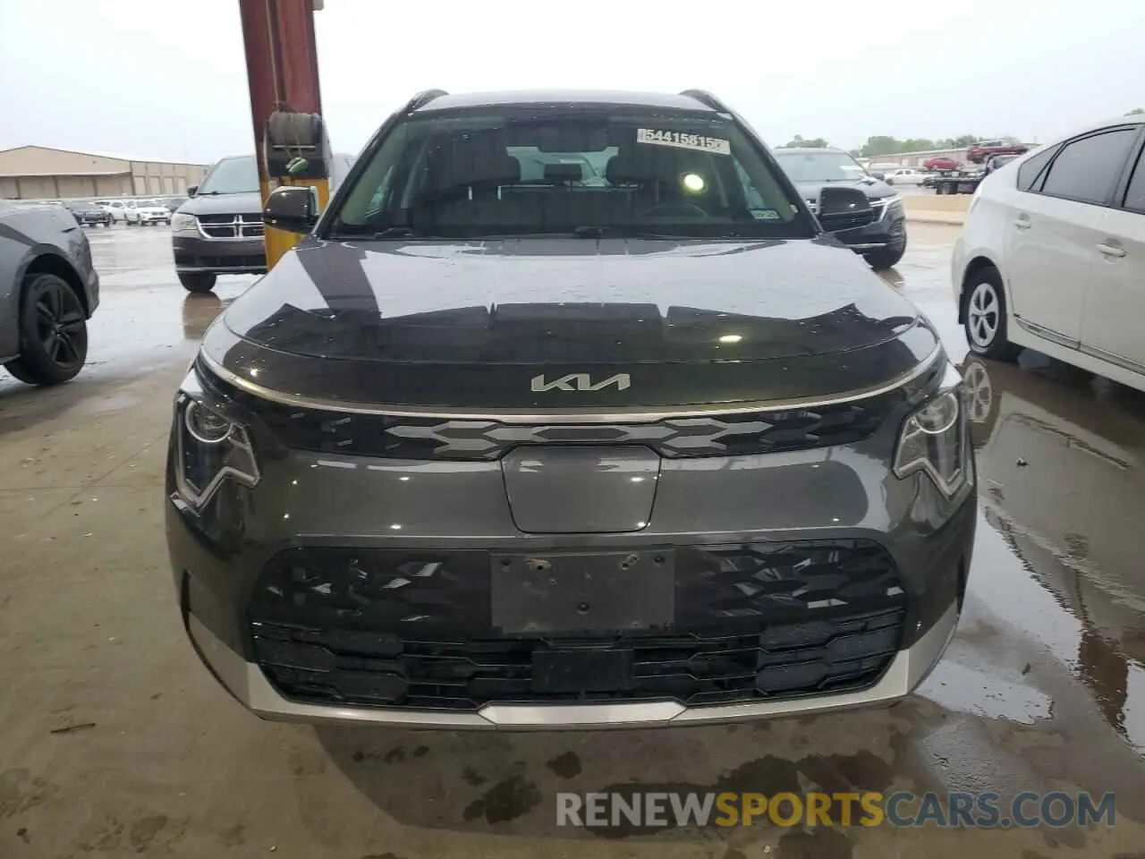 5 Photograph of a damaged car KNDCR3L13P5046332 KIA NIRO WIND 2023