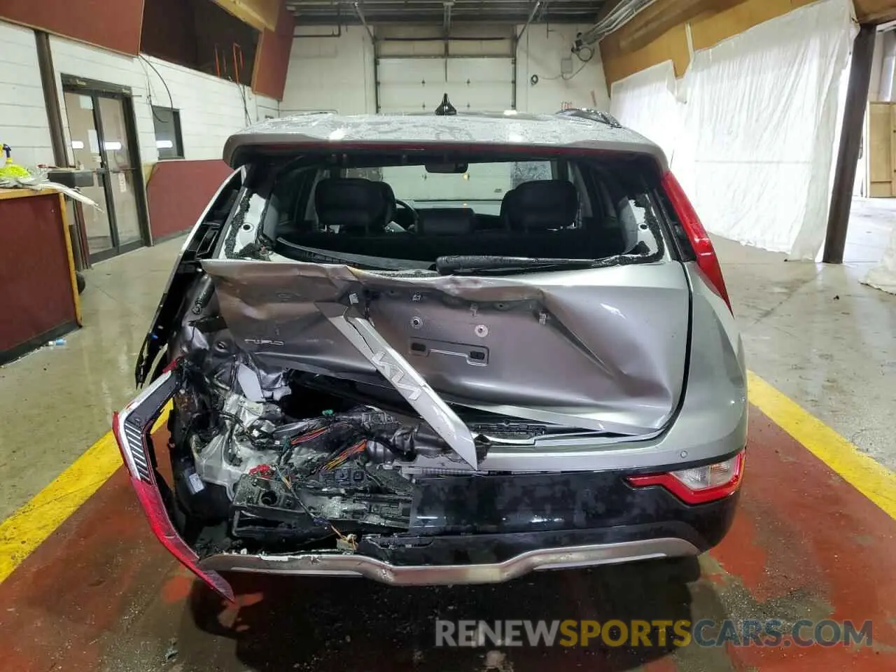 6 Photograph of a damaged car KNDCR3L13P5053619 KIA NIRO WIND 2023