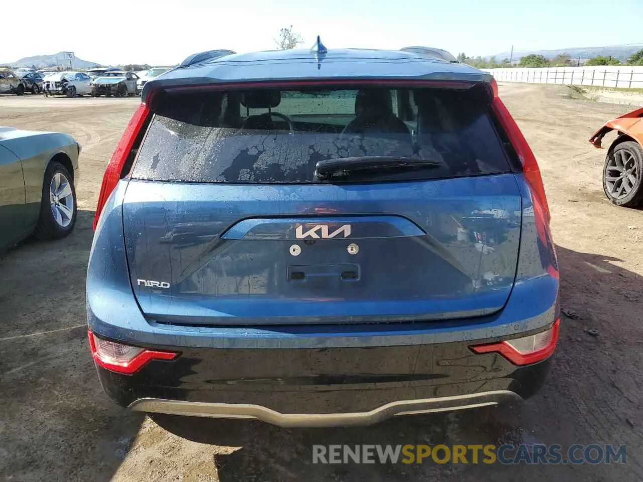 6 Photograph of a damaged car KNDCR3L14P5027756 KIA NIRO WIND 2023