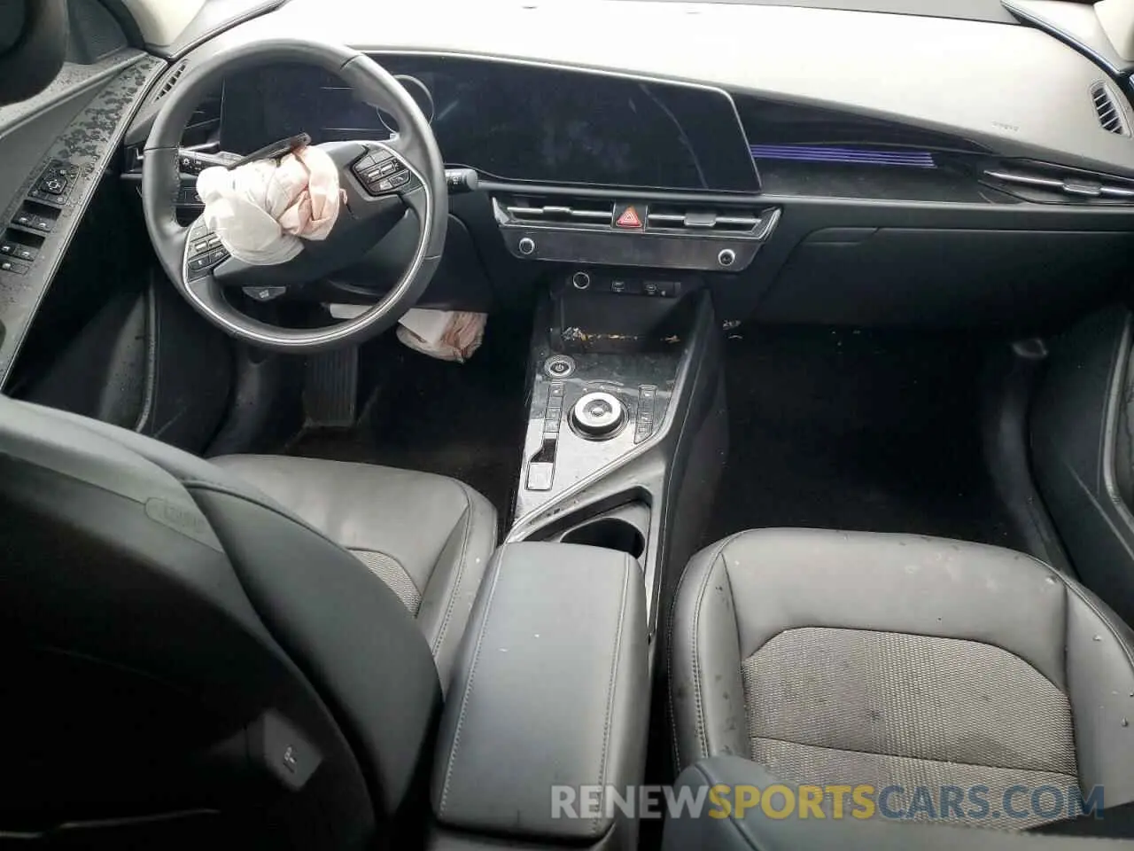 8 Photograph of a damaged car KNDCR3L15P5044906 KIA NIRO WIND 2023