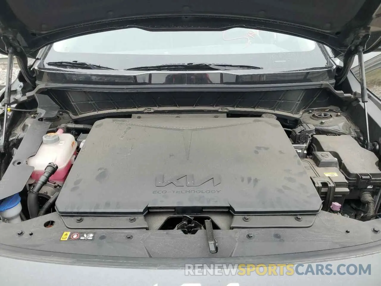 12 Photograph of a damaged car KNDCR3L15P5045294 KIA NIRO WIND 2023