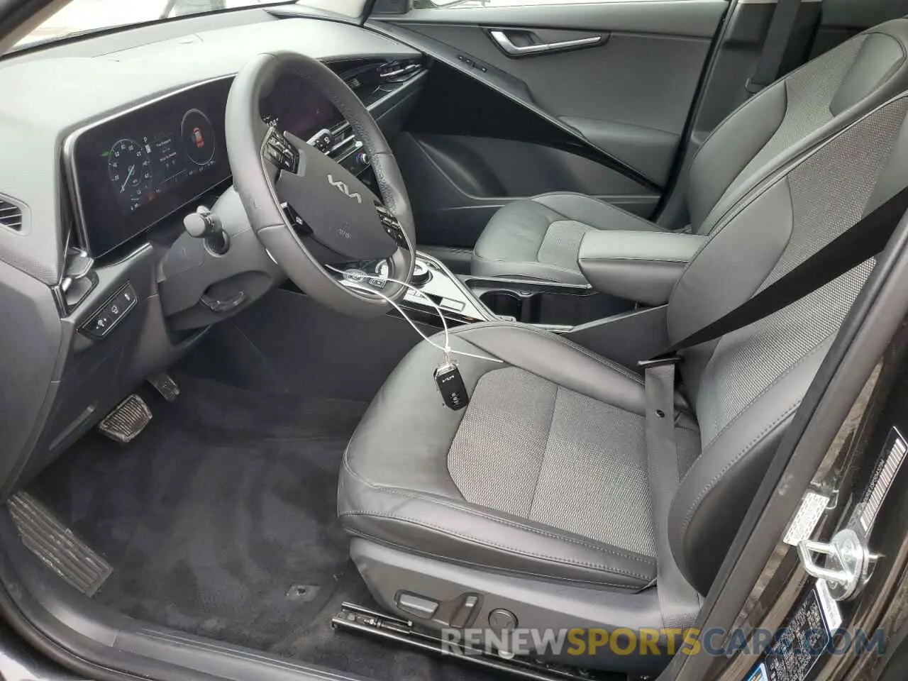 7 Photograph of a damaged car KNDCR3L15P5045294 KIA NIRO WIND 2023