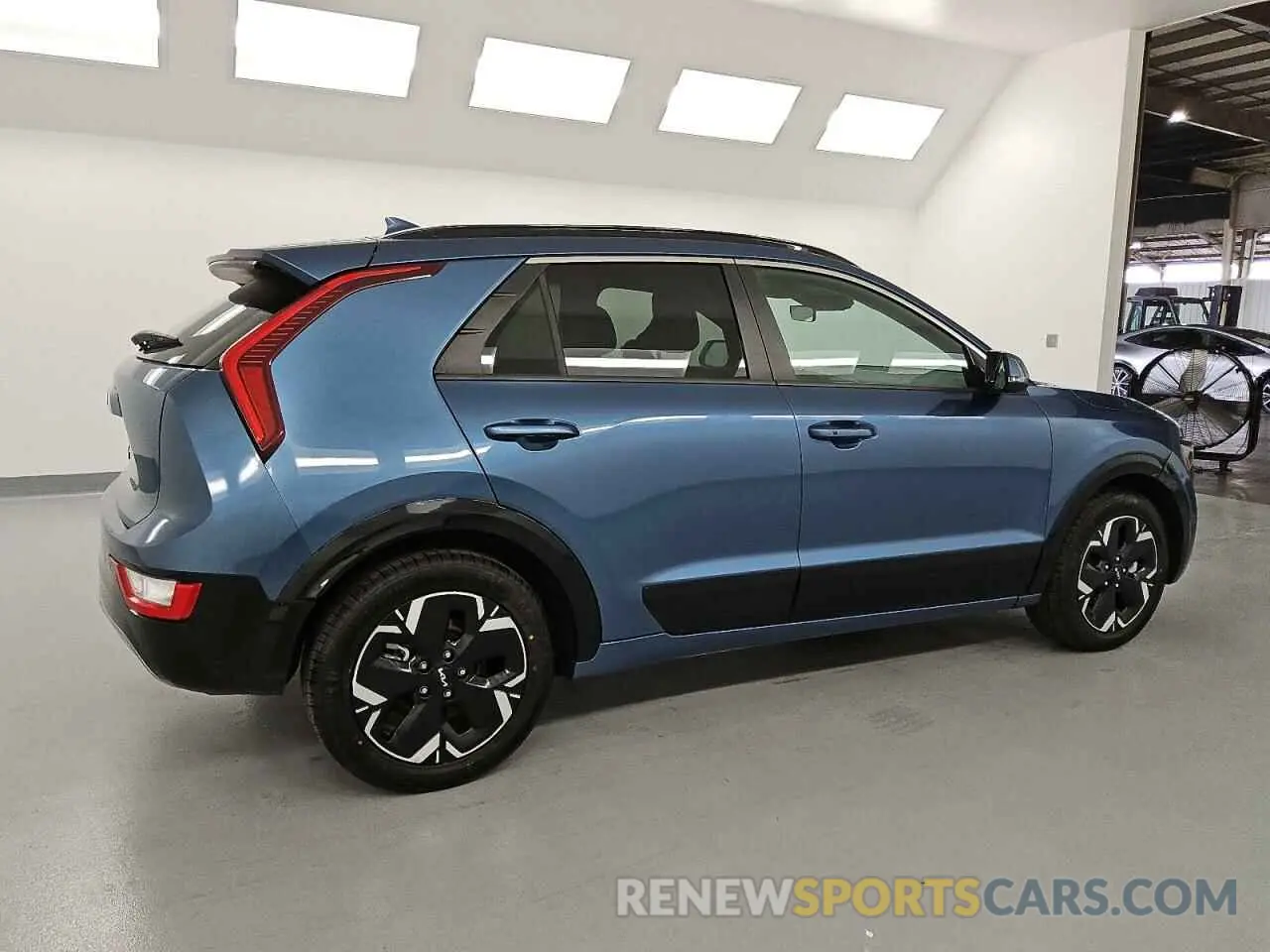 3 Photograph of a damaged car KNDCR3L16P5027774 KIA NIRO WIND 2023