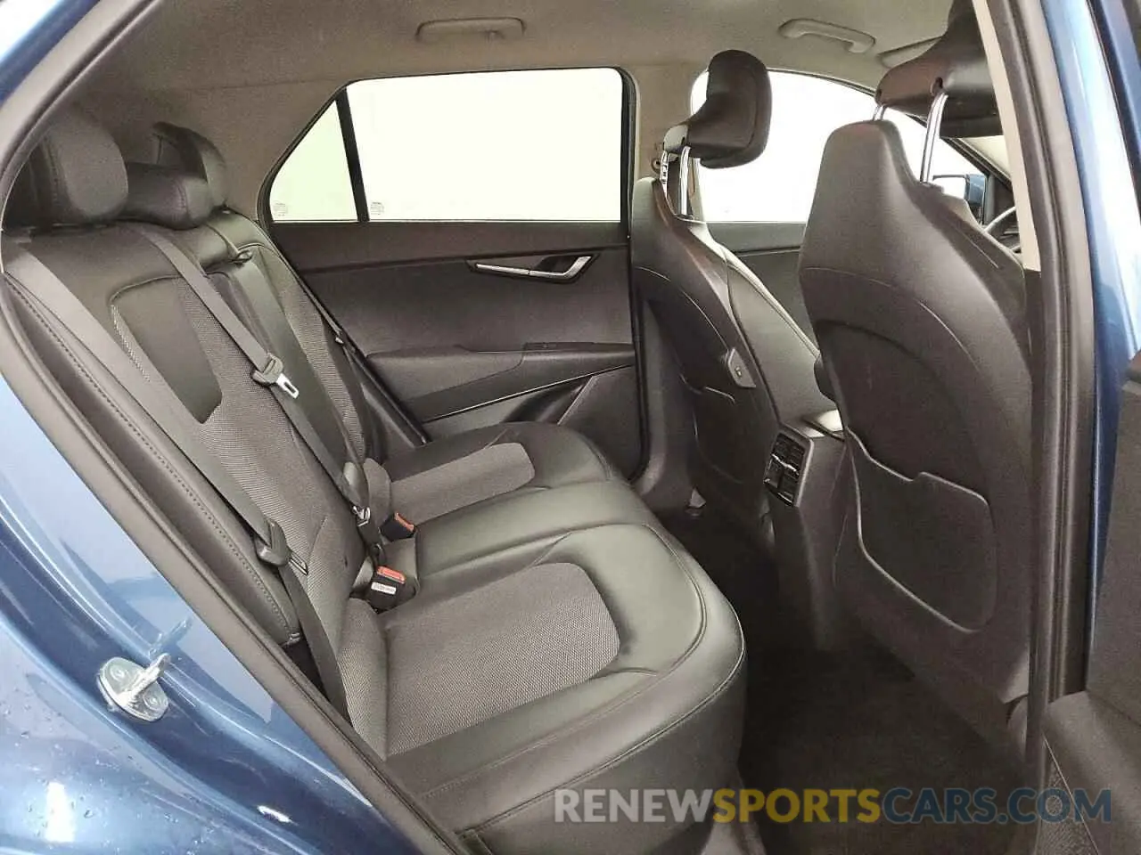 10 Photograph of a damaged car KNDCR3L16P5045160 KIA NIRO WIND 2023