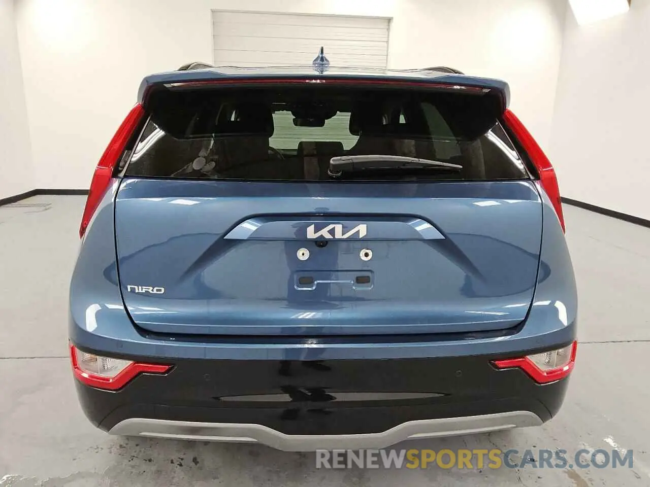 6 Photograph of a damaged car KNDCR3L16P5045160 KIA NIRO WIND 2023