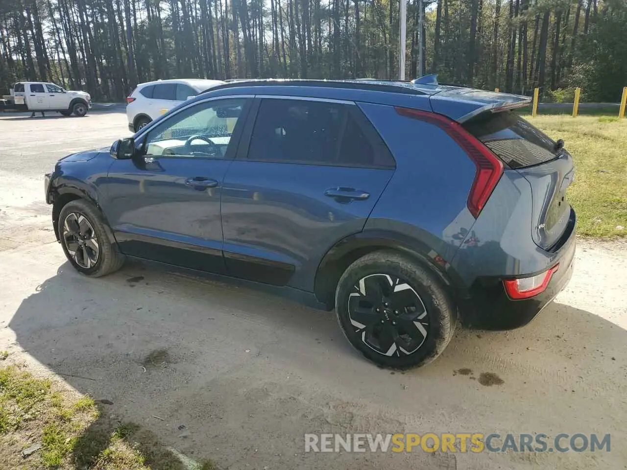 2 Photograph of a damaged car KNDCR3L16P5045935 KIA NIRO WIND 2023