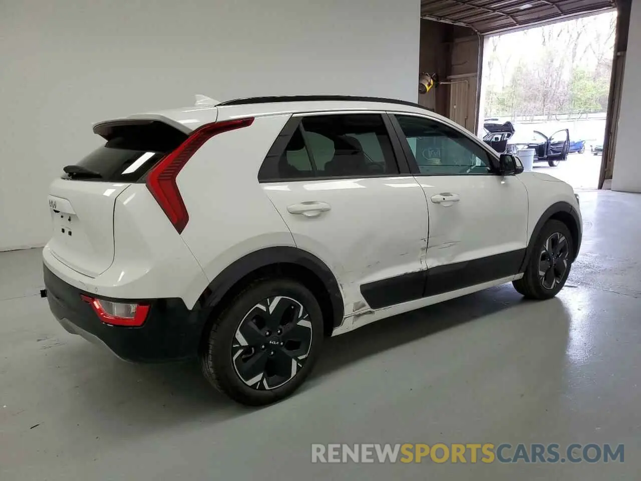 3 Photograph of a damaged car KNDCR3L16P5054750 KIA NIRO WIND 2023