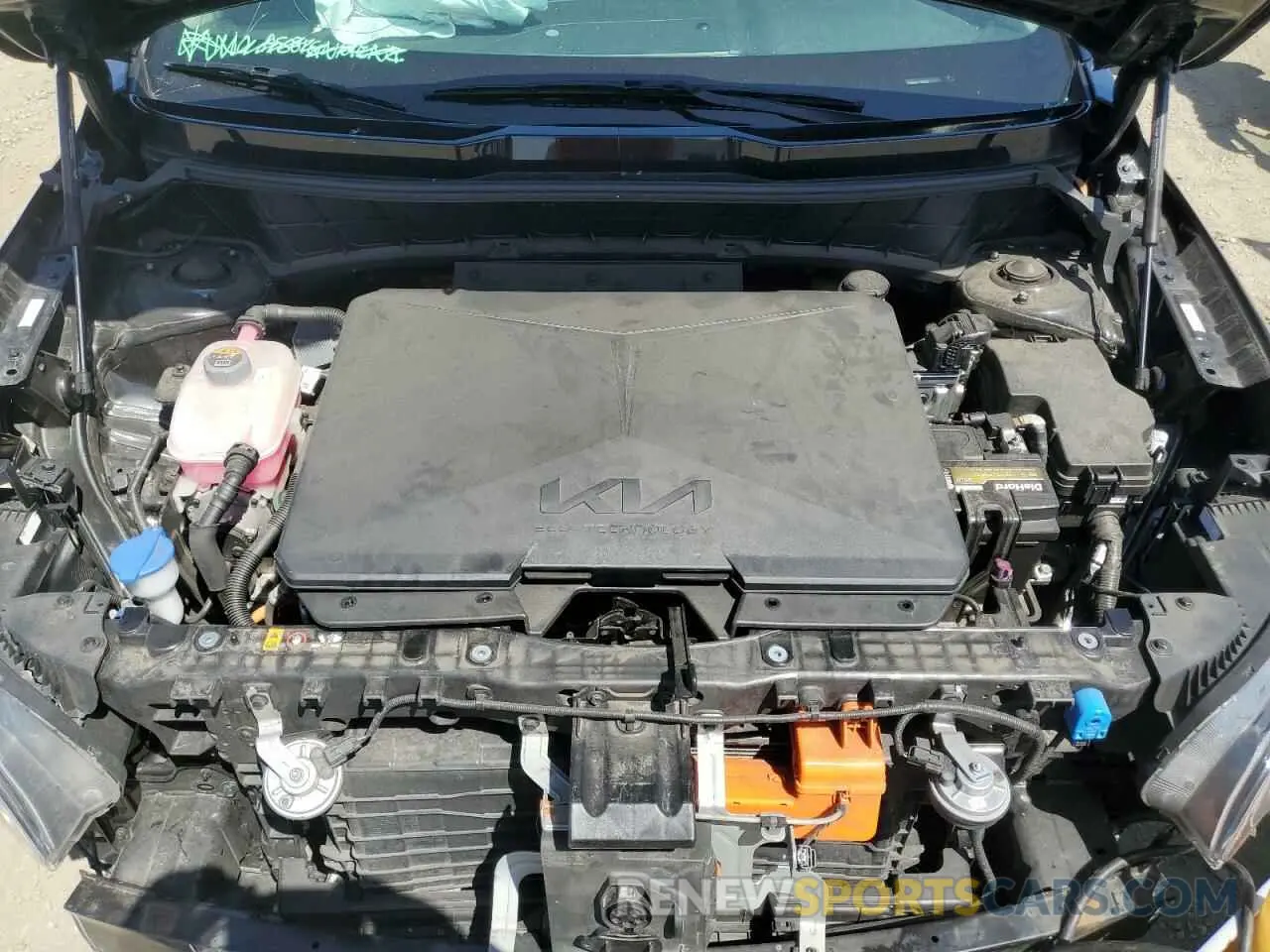 12 Photograph of a damaged car KNDCR3L17P5029811 KIA NIRO WIND 2023