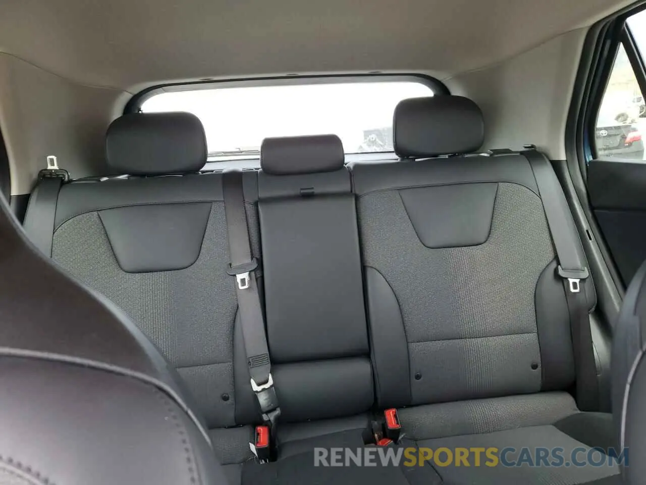 10 Photograph of a damaged car KNDCR3L17P5040680 KIA NIRO WIND 2023