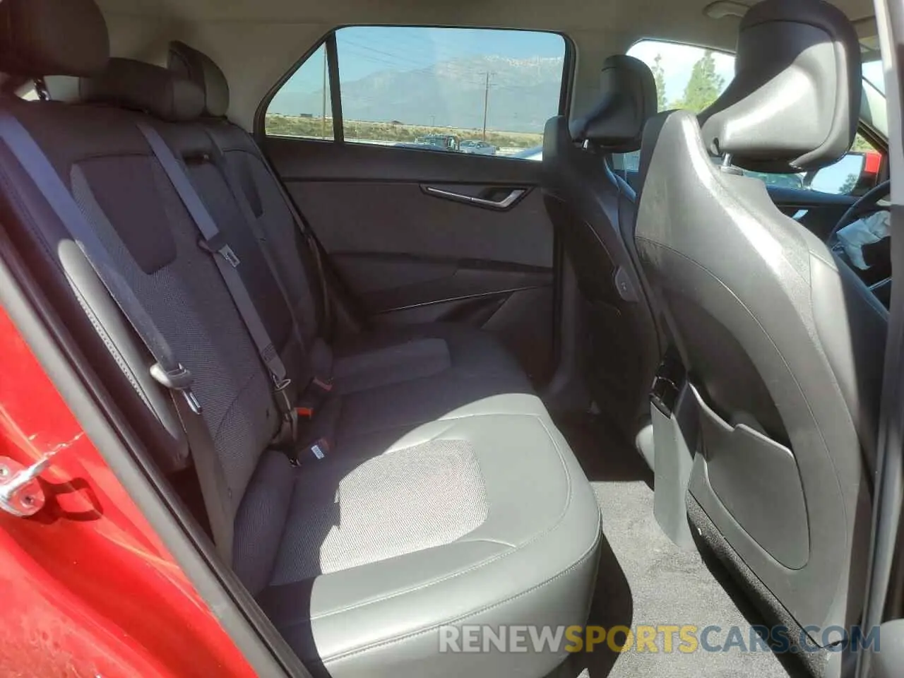 10 Photograph of a damaged car KNDCR3L17P5041912 KIA NIRO WIND 2023