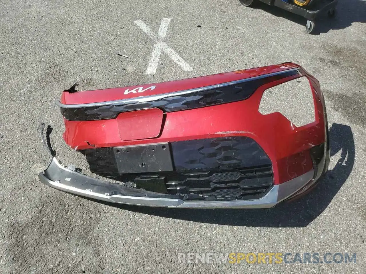 12 Photograph of a damaged car KNDCR3L17P5041912 KIA NIRO WIND 2023