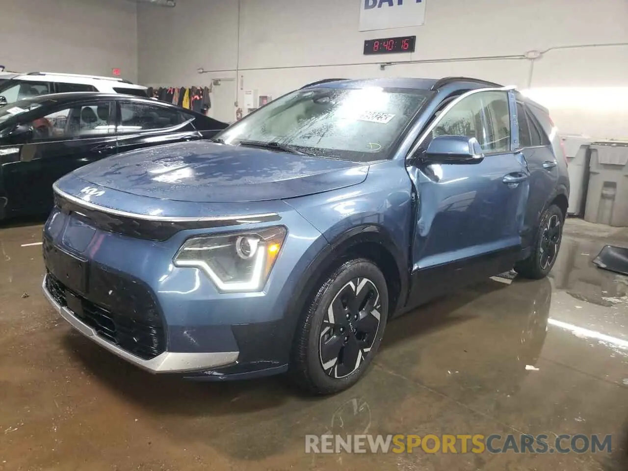 1 Photograph of a damaged car KNDCR3L17P5072447 KIA NIRO WIND 2023
