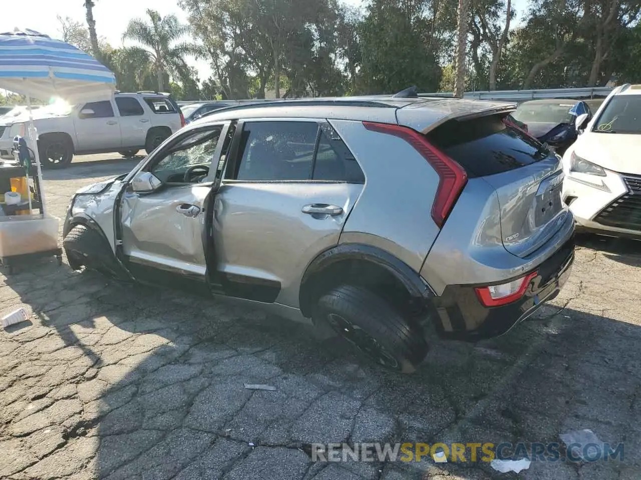 2 Photograph of a damaged car KNDCR3L18P5036573 KIA NIRO WIND 2023