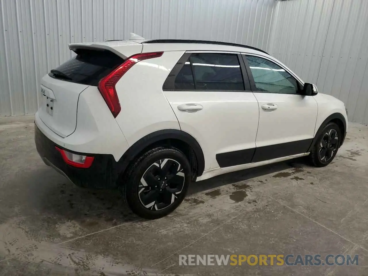 3 Photograph of a damaged car KNDCR3L18P5054717 KIA NIRO WIND 2023