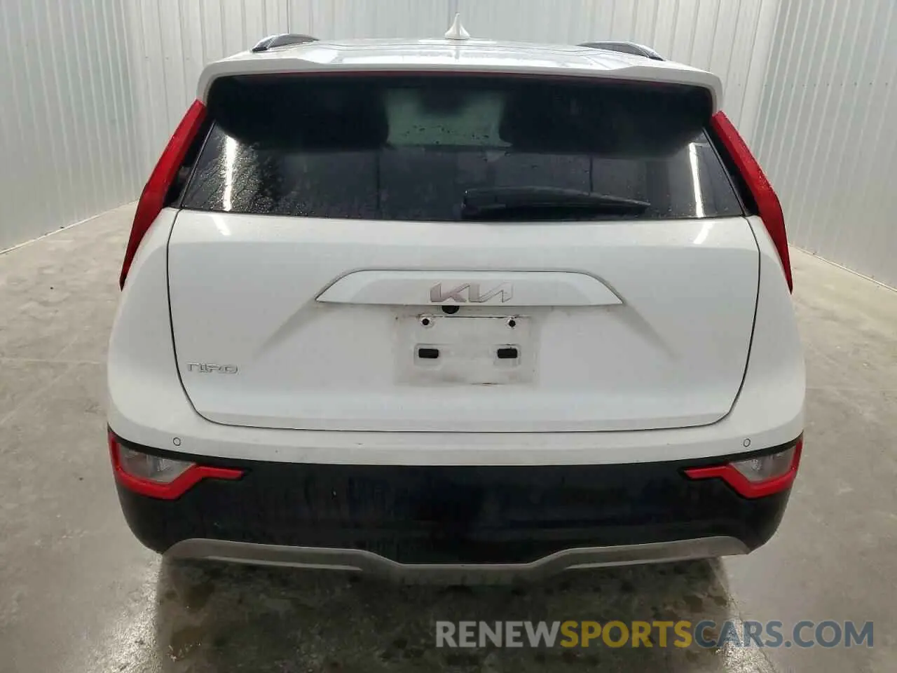 6 Photograph of a damaged car KNDCR3L18P5054717 KIA NIRO WIND 2023