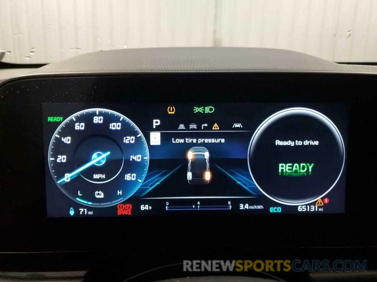 9 Photograph of a damaged car KNDCR3L18P5054717 KIA NIRO WIND 2023