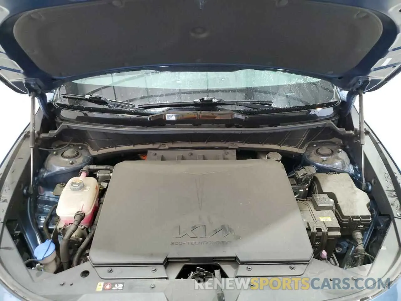 12 Photograph of a damaged car KNDCR3L19P5036503 KIA NIRO WIND 2023