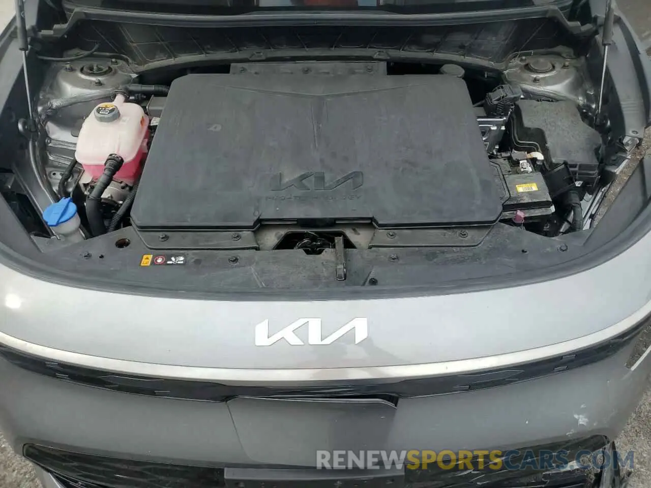 11 Photograph of a damaged car KNDCR3L1XP5045856 KIA NIRO WIND 2023