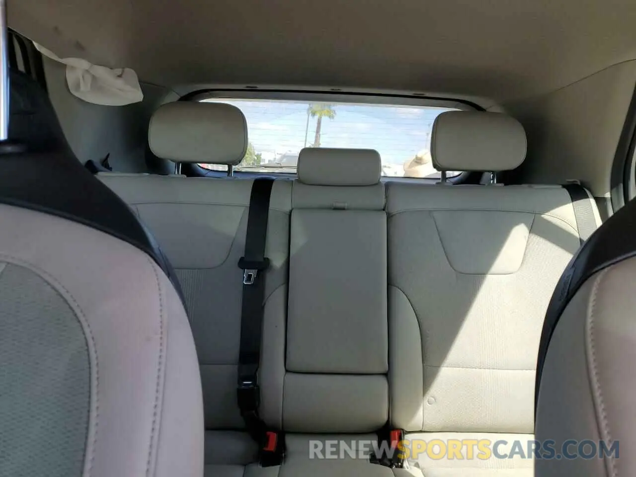 10 Photograph of a damaged car KNDCR3L1XP5059319 KIA NIRO WIND 2023