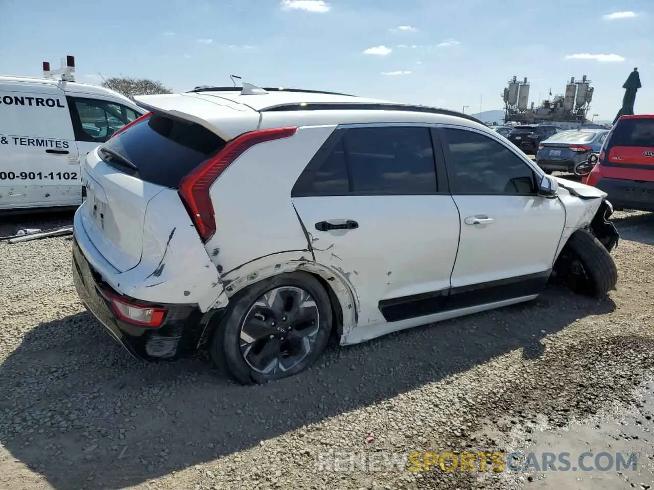 3 Photograph of a damaged car KNDCR3L1XP5059319 KIA NIRO WIND 2023