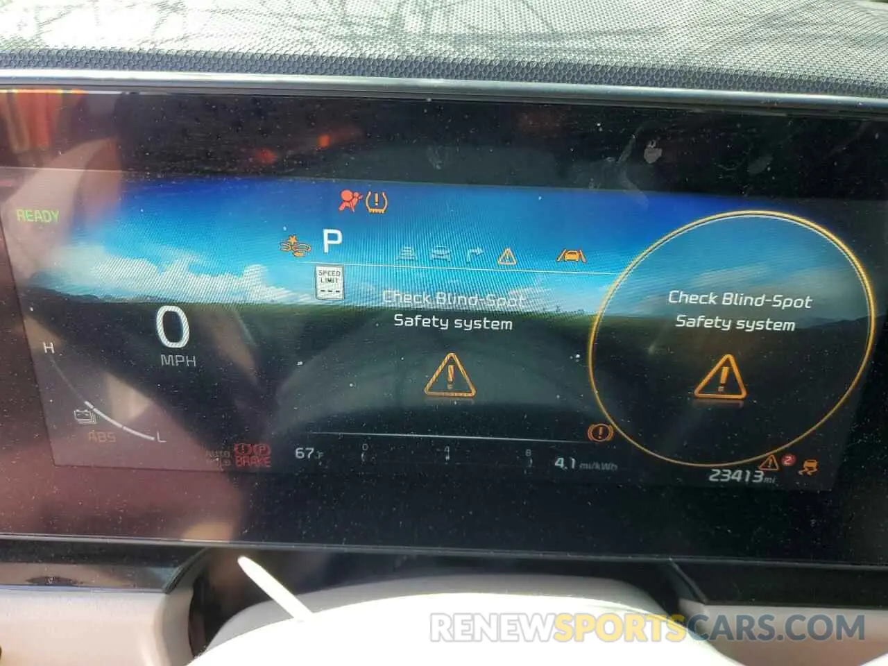 9 Photograph of a damaged car KNDCR3L1XP5059319 KIA NIRO WIND 2023