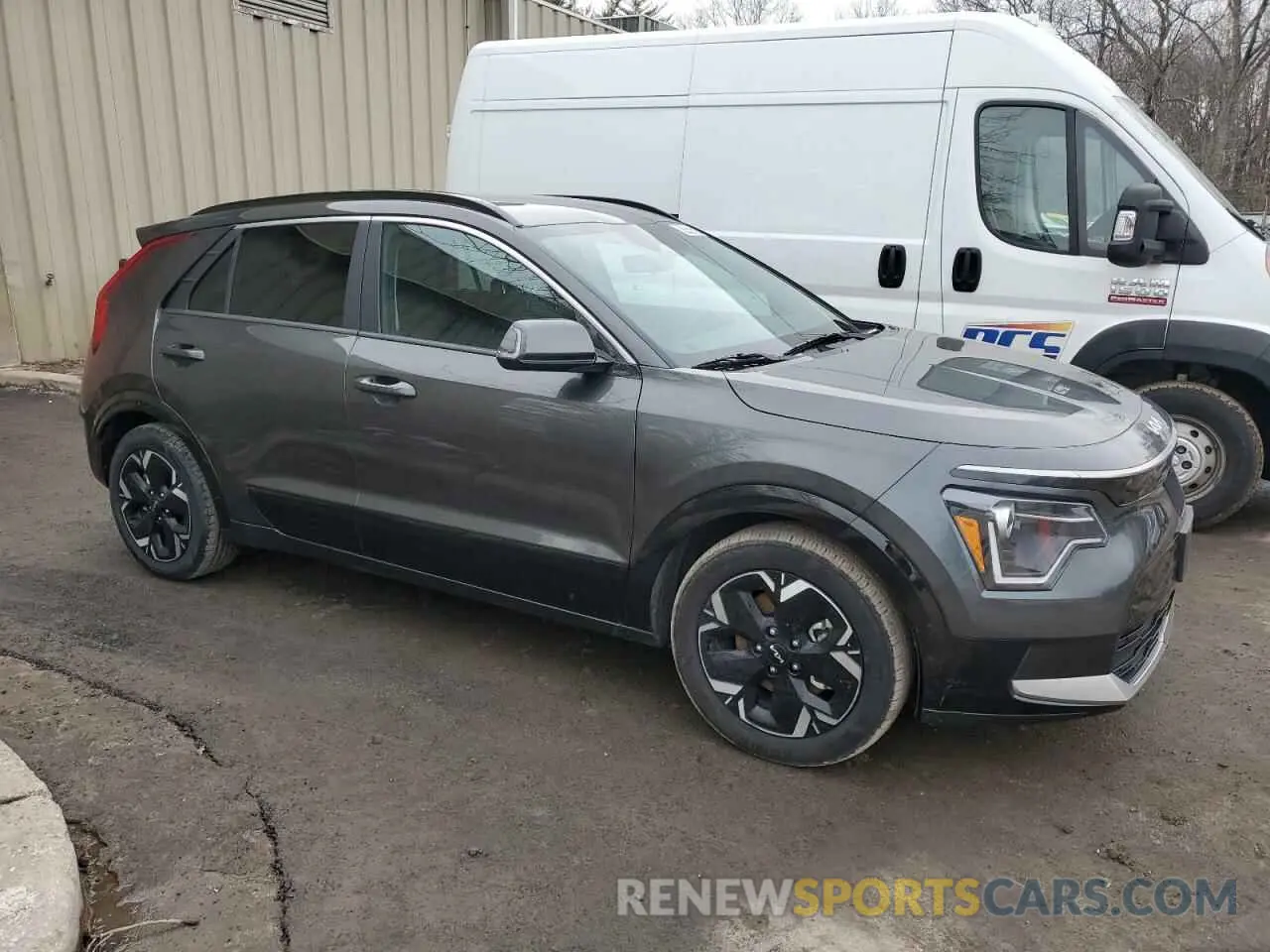 4 Photograph of a damaged car KNDCR3L10R5111897 KIA NIRO WIND 2024